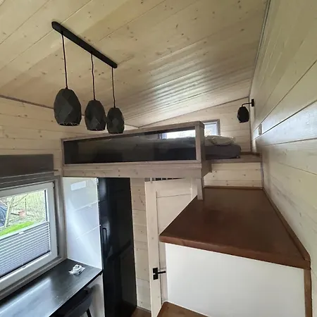 Tiny House *